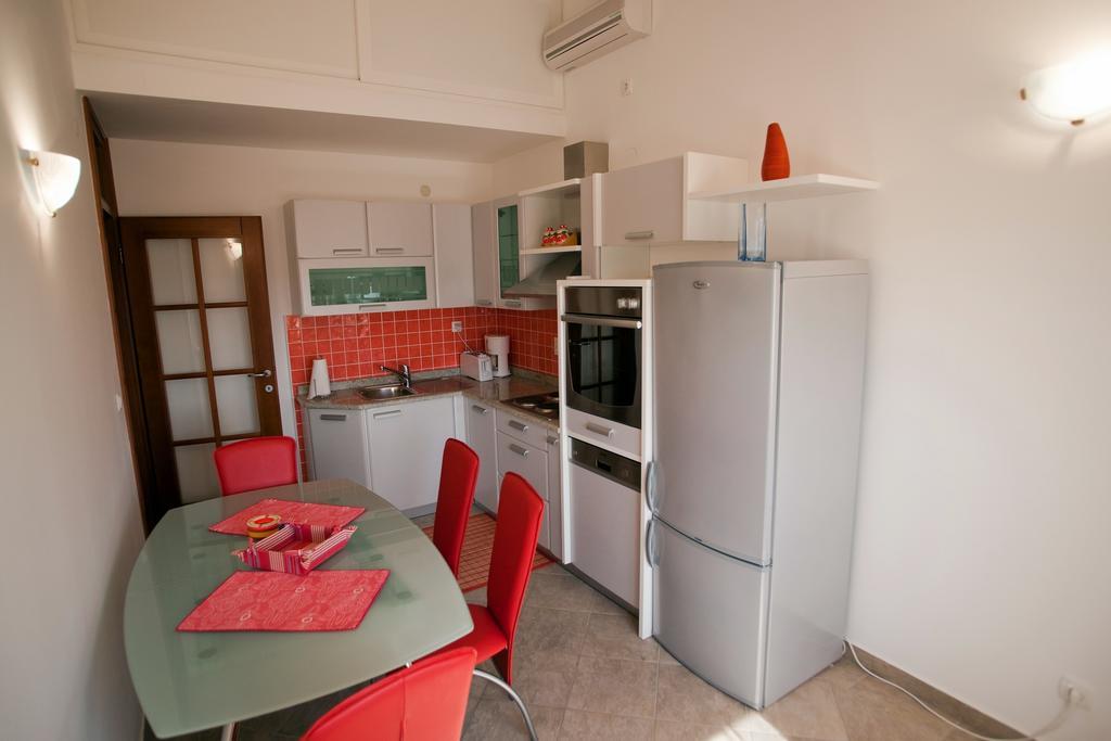 Apartments Marinic Primošten Værelse billede